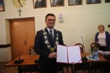 Pierwsza sesja Rady Miasta w Katowicach. Radni i prezydent ślubowali, wybrano przewodniczącego ZDJĘCIA