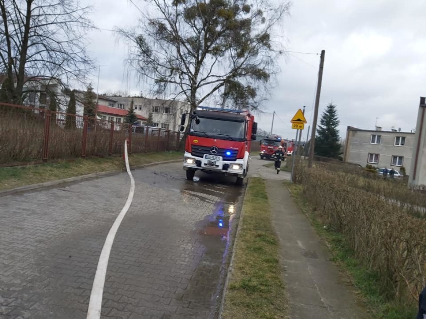 Spłonął zakład fryzjerski w Maszewie Lęborskim [ZDJĘCIA]