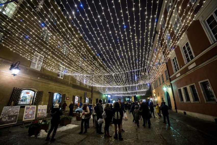 Warszawa w zimie zamienia się we wspaniałą, magiczną krainę...