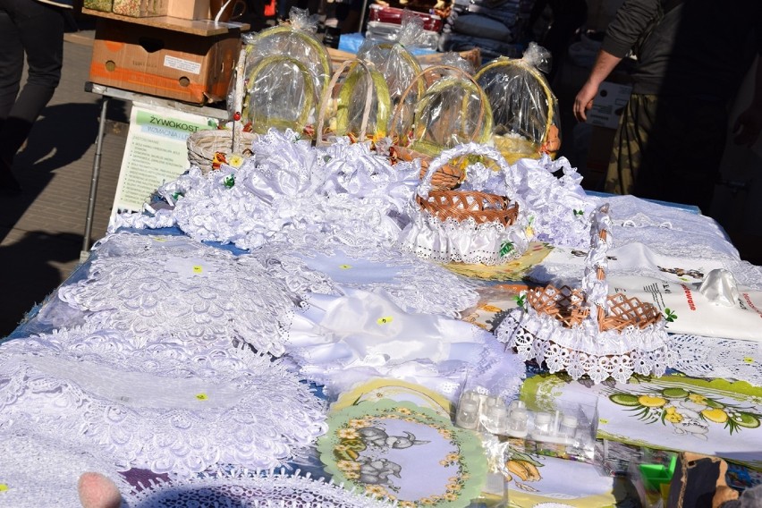 To ostatni rynek przed Wielkanocą w Zduńskiej Woli [zdjęcia]