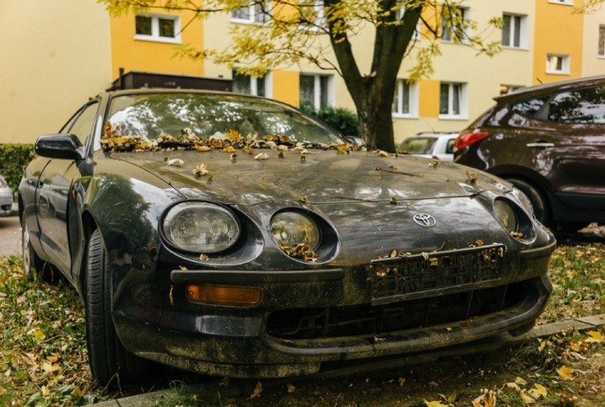 Kraków. Wraków mamy mnóstwo na ulicach. Widzicie - zróbcie...