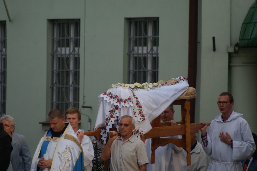 Procesja Matki Boskiej Zaśniętej