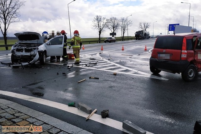 Wypadek na DK 45 w Kuniowie koło Kluczborka.