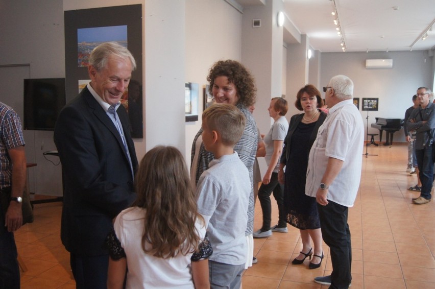 „Drogi tożsamości. Osobliwości Krymu" – wystawa Czesława Polcyna w Muzem Regionalnym  w Radomsku [ZDJĘCIA]