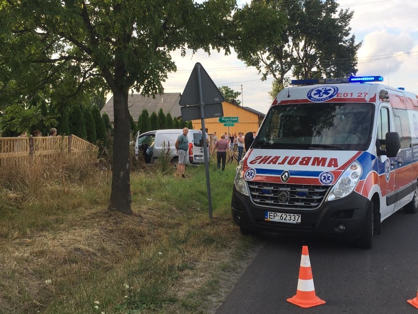 Powiat bełchatowski: Dziecko ciężko ranne w wypadku w Wypychowie [ZDJĘCIA]