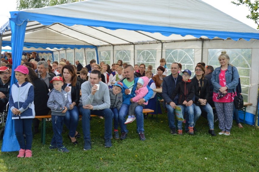 Jubileusz 50-lecia Szkoły Podstawowej w Łebieńskiej Hucie