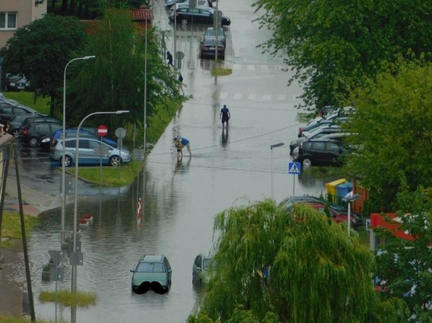 Dlaczego wyremontowana ulica Graniczna w Starachowicach znalazła się pod wodą? Znamy odpowiedź