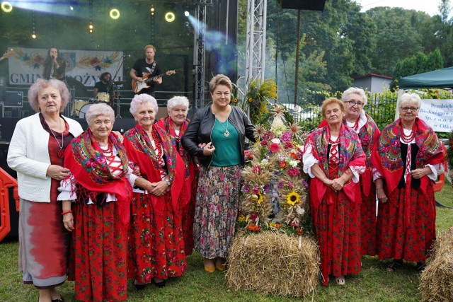 Dożynki gminy Bolesław. Święto plonów, pieczone ziemniaki i występ zespołów