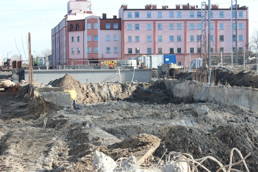 Praca wre przy budowie tunelu przy ulicy Młyńskiej w Kościanie FOTO 