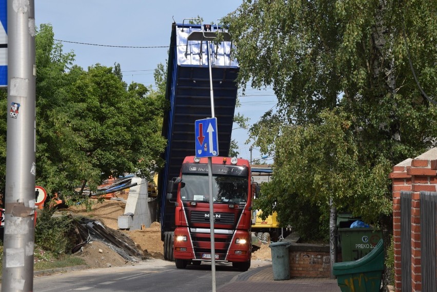 Przebudowa wiaduktu kolejowego nad ulicą Batorego w Zielonej...