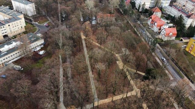 Zdjęcia rewitalizowanego Parku Tysiąclecia w Zielonej Górze wykonane dronem