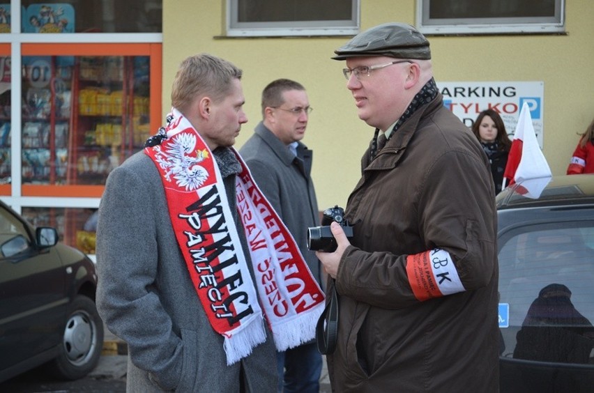 Głogów: Tablica dla żołnierzy przy cukrowni