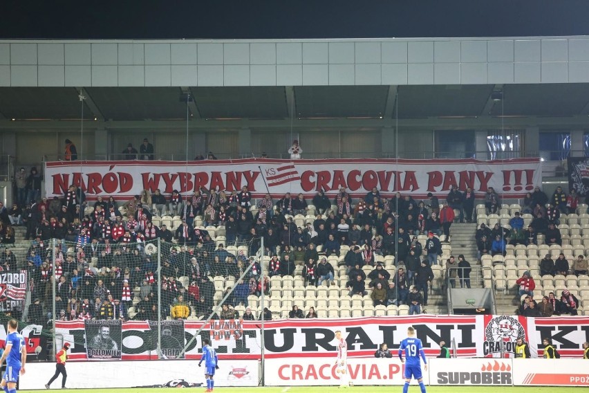 Piast Gliwice przegrał na wyjeździe z Cracovią 1-2 [ZDJĘCIA]
