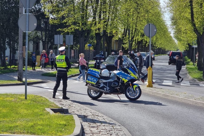 W czasie majówki zadaniem policjantów było zapewnienie...