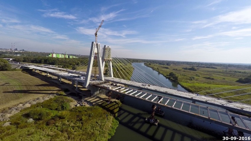 Budowa Wschodniej Obwodnicy Krakowa na odcinku Węzeł Rybitwy...