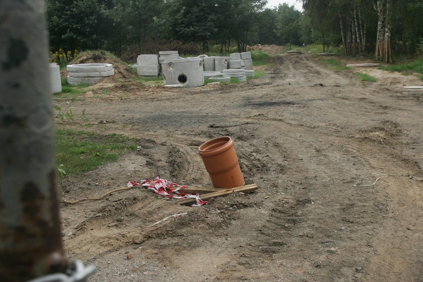 Budowa zbiorczej drogi południowej w Legnicy (ZDJĘCIA)