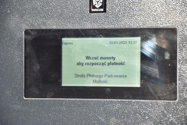 Straż Miejska, która zajmuje się obsługą strefy płatnego parkowania w Malborku, przeanalizowała wpływy za pierwsze osiem miesięcy 2023 r.