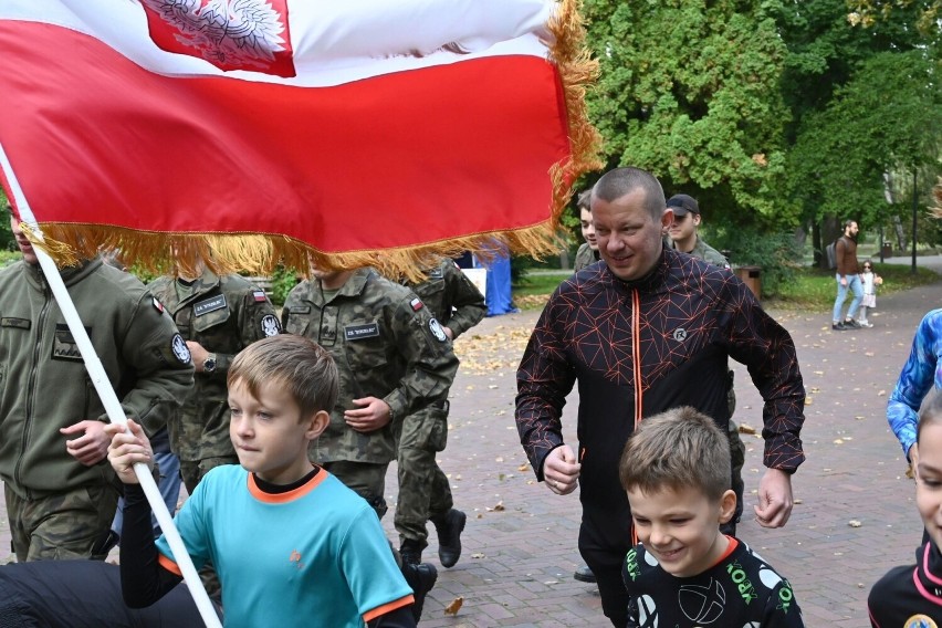 Trwają Dni Lwowa. Bieg Orląt po raz pierwszy na ulicach Kielc, dzieci uczciły pamięć obrońców Lwowa. Zobaczcie zdjęcia 