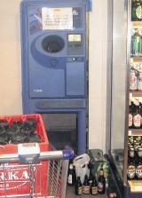 Tylko w kilku marketach mamy automaty na butelki