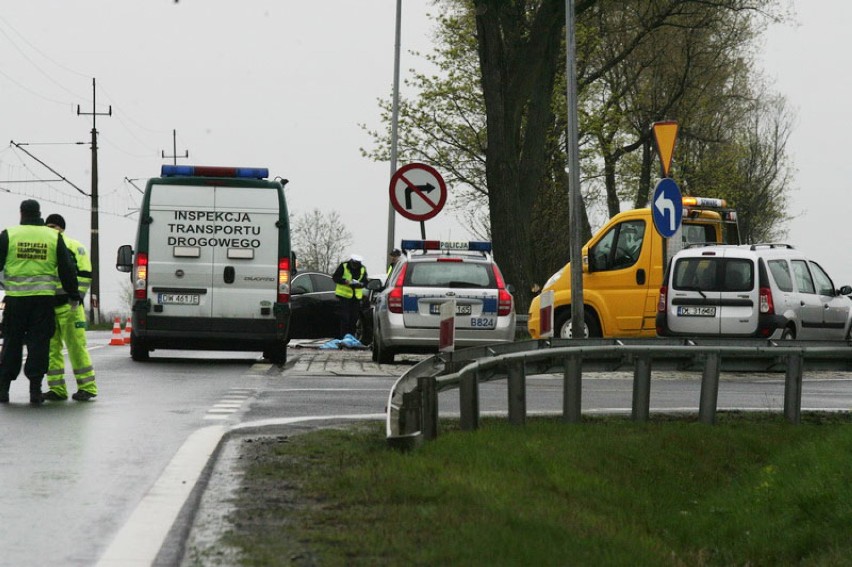 Wypadek na drodze Legnica - Złotoryja [ZDJĘCIA]