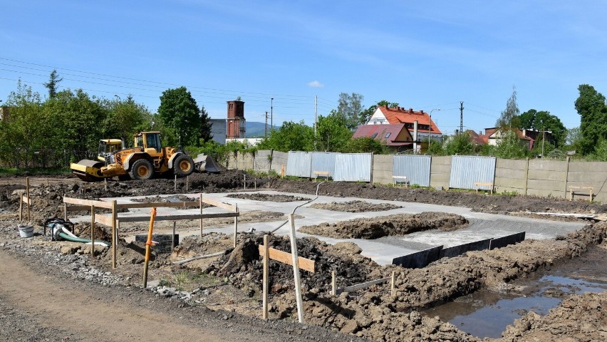 W Dzierżoniowie przy ul. Prusa powstają dwa nowoczesne budynki komunalne