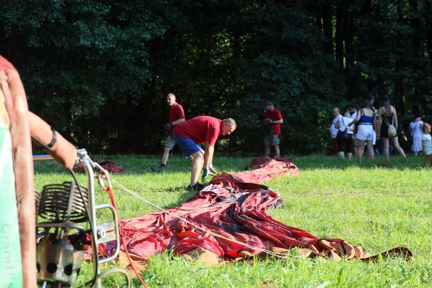 15. zawody balonowe w Nałęczowie. Przez trzy dni Nałęczów spoglądał w górę (ZDJĘCIA)