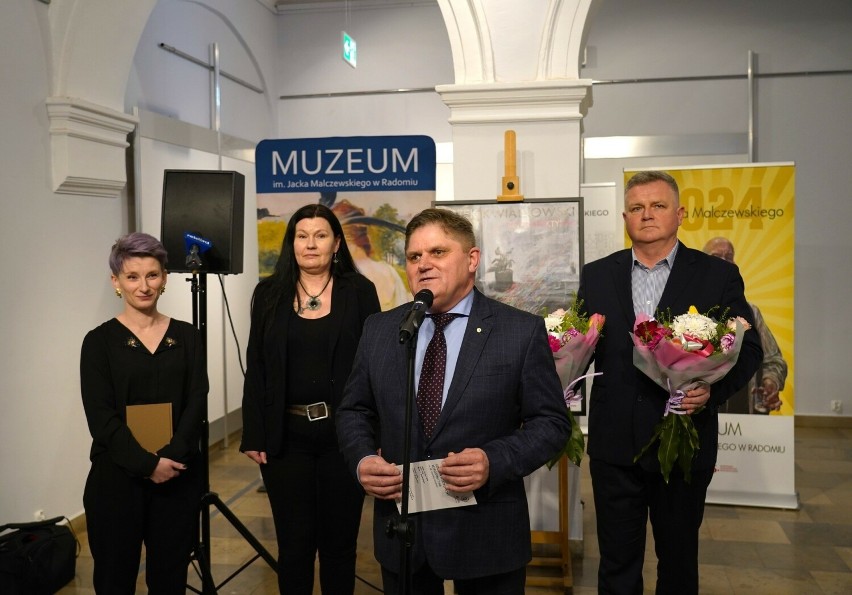 Gości przywitał dyrektor muzeum, Leszek Ruszczyk,...