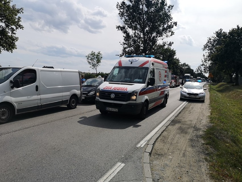 Cztery samochody i motocykl zderzyły się w Miszewku