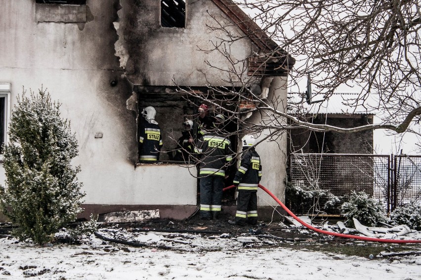 Pożar w Dusznikach. Nie żyje dwójka dzieci!