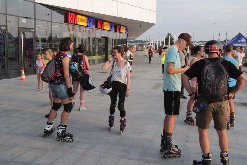 Bikini Nightskating Tychy: setki rolkarzy przejechało...