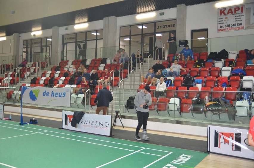 Adrian Gała i Mirosław Jabłoński zagrali w badmintona...
