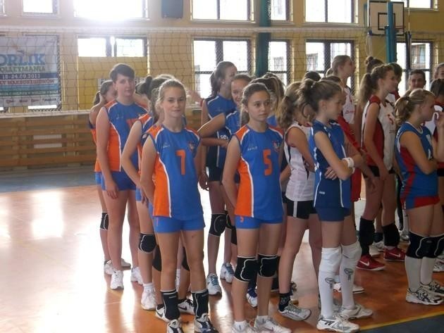 Ekipa Gimnazjum w Nowej Wsi w finale rozgrywek cyklu Orlik Volleymania