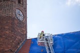 Iglica, która runęła z wieży kościoła św. Jacka w Słupsku, będzie odbudowana