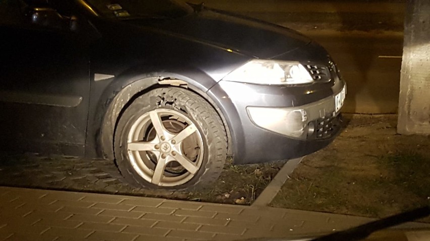 Obywatelskie zatrzymanie pijanego kierowcy na ulicy Nowcy we Włocławku. Miał ponad 3 promile! 