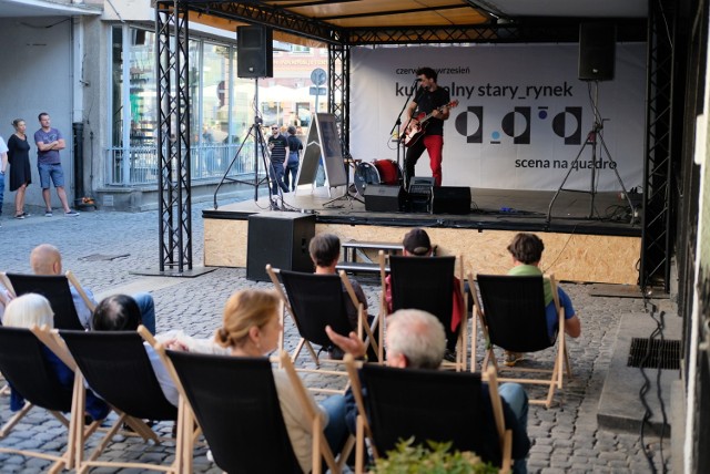 W ramach konkursu "Kulturalny Stary Rynek" zorganizowano m.in. koncerty.