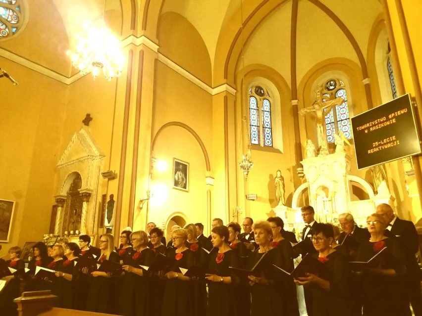 25-lecie reaktywacji chóru w Raszkowie