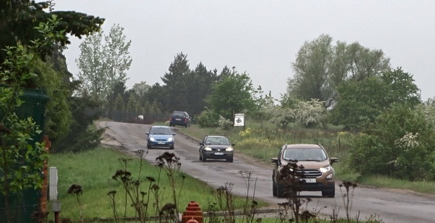 Jest kasa na remont. Nareszcie zniknie asfaltowa fala w Stobnie. Będzie też remont ulicy Nadbrzeżnej w Policach  