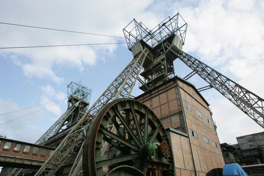 W kopalni Sośnica potwierdzono 32 przypadki zakażenia...