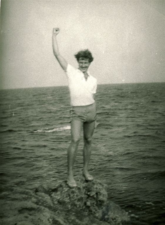 Mirosław Lenk podczas studenckich wakacji nad morzem