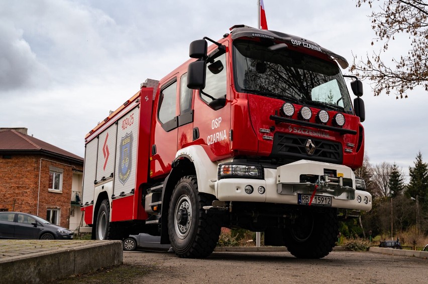 Dzięki internetowej zbiórce druhowie z Bieszczad wyposażają nowy wóz strażacki
