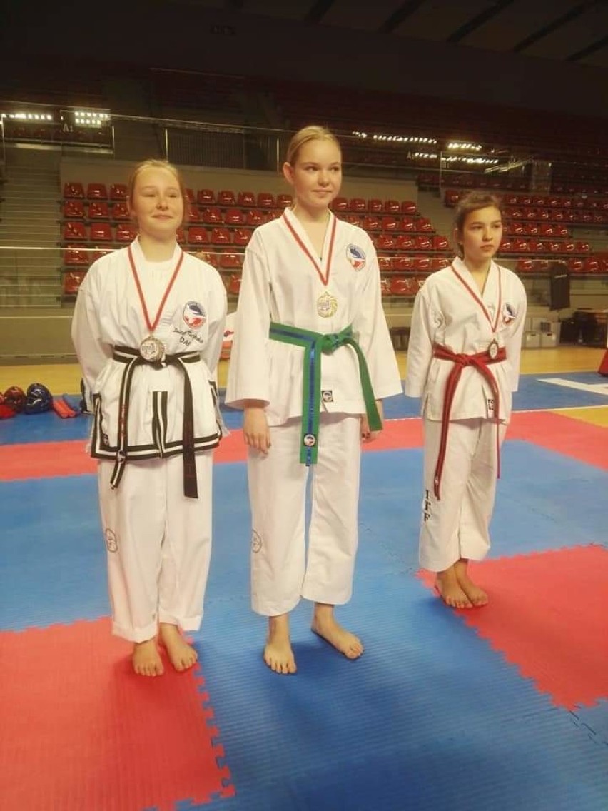 Sukcesy kaliskich zawodników taekwondo na Mistrzostwach Dolnego Śląska. ZDJĘCIA
