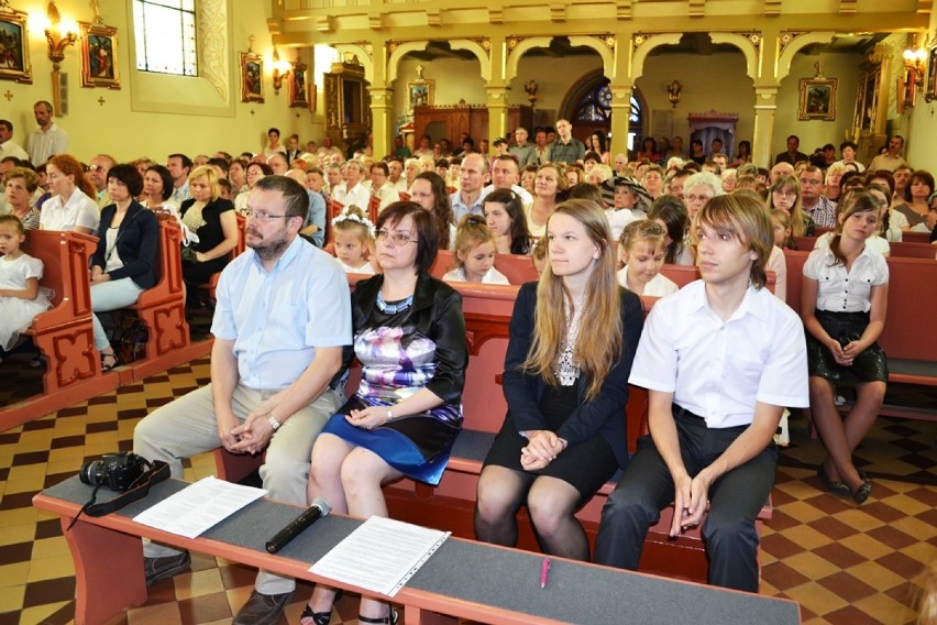 Międzybórz: Msza święta z okazji 120-lecia istnienia kościoła 