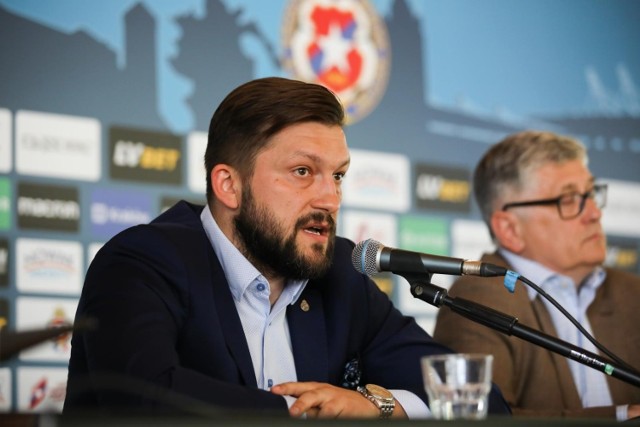 Prezes Dawid Błaszczykowski mocno wierzy, że nowy sezon będzie zdecydowanie lepszy dla Wisły Kraków