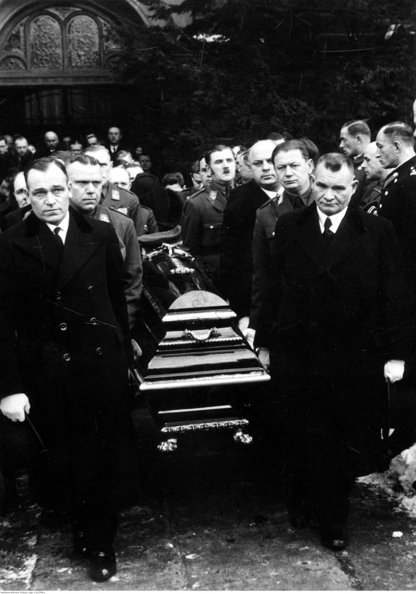 Pogrzeb Alfonsa Zgrzebnioka, 6 luty 1937 rok.