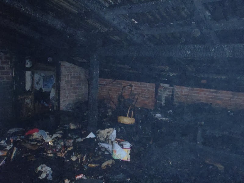 Pożar w Liskowie. Ogień strawił dach domu jednorodzinnego. ZDJĘCIA
