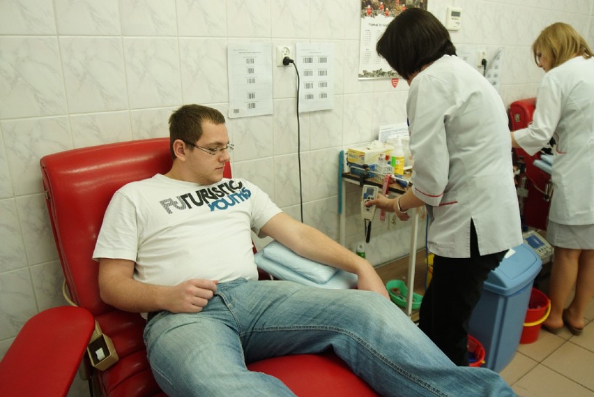WOŚP 2014 Tarnów. Zbiórka krwi w ramach XXII WOŚP [ZDJĘCIA]