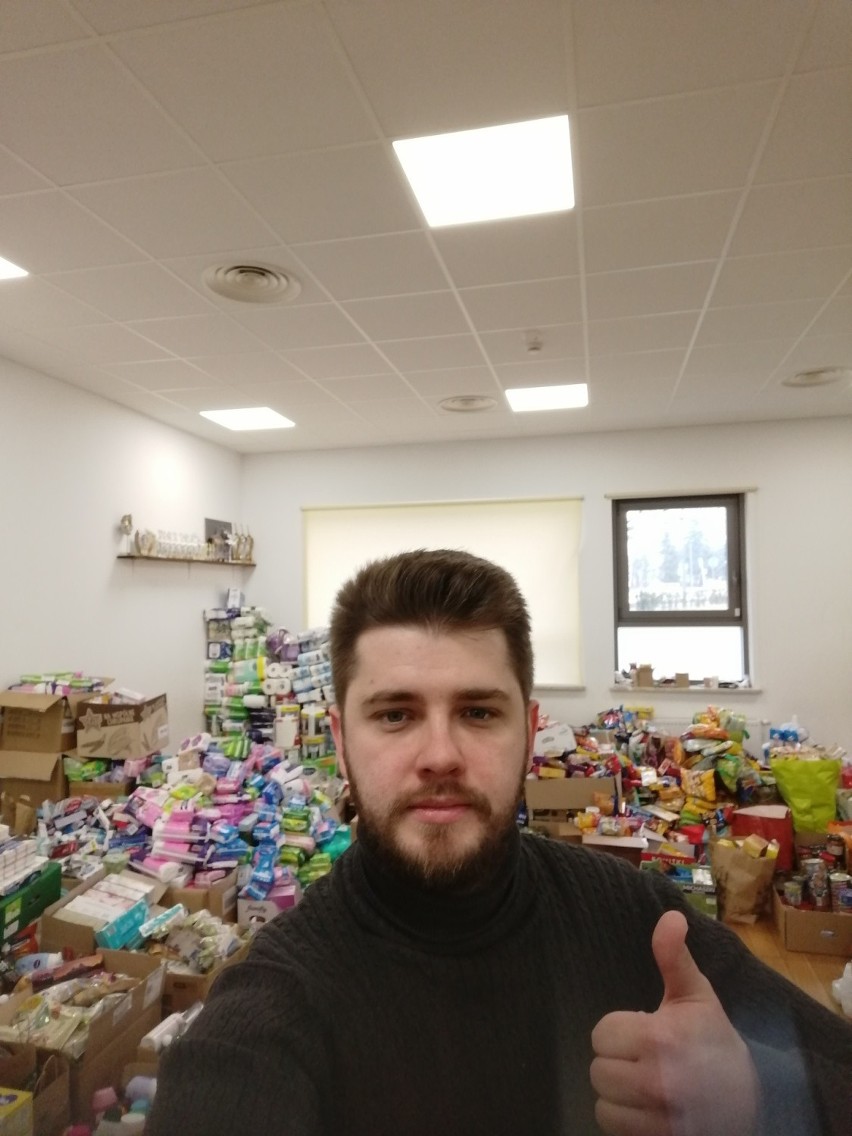 Konwój humanitarny ze Świdnika już po raz kolejny dostarczył dary do szpitali w Łucku. Zobacz zdjęcia 