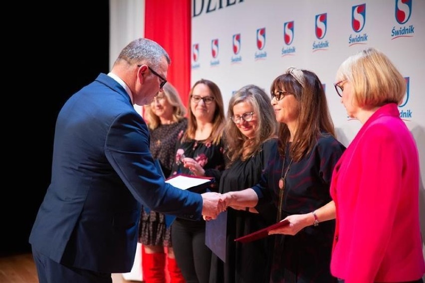 Uroczystości związane z Dniem Edukacji Narodowej w Świdniku