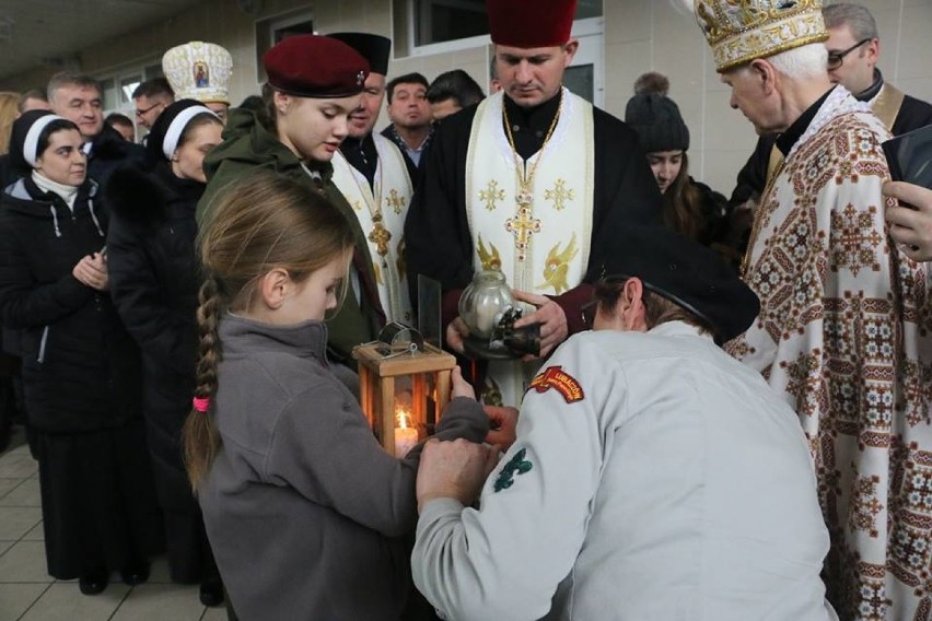 Uroczystość przekazania Betlejemskiego Światełko Pokoju na...