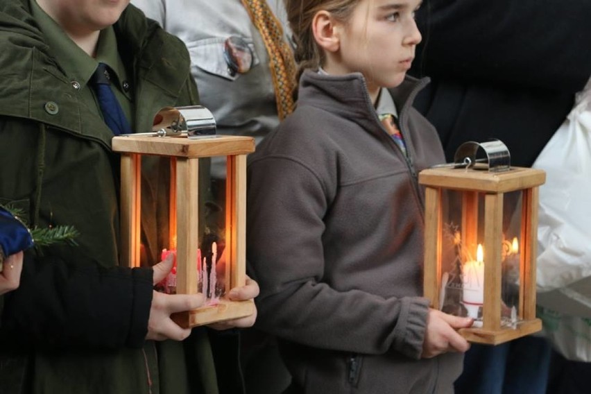 Uroczystość przekazania Betlejemskiego Światełko Pokoju na...